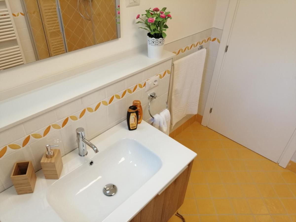 B&B La Casa Di Loretta Paderno Экстерьер фото