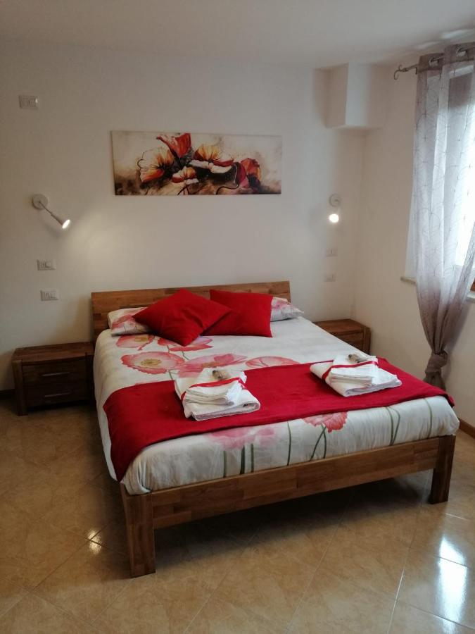 B&B La Casa Di Loretta Paderno Экстерьер фото